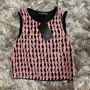 SHEIN Black and Pink Textured Tank Top